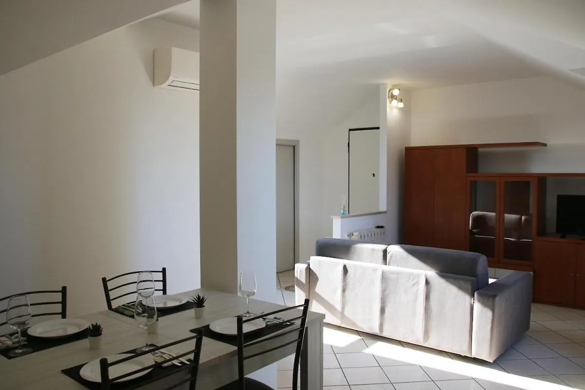 Attico Melzo Apartment